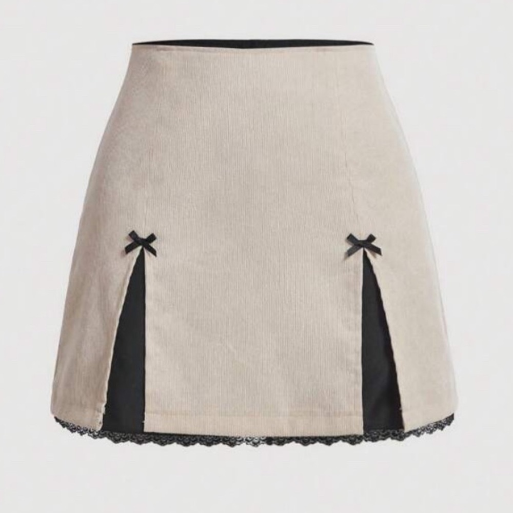 NWT SHEIN MOD Contrasting Colors Bow Front Lace Slit Trim Date Night Skirt